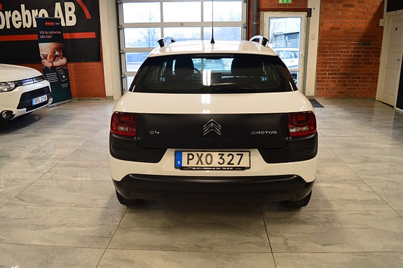 Citroen C4 Cactus 12 of 18