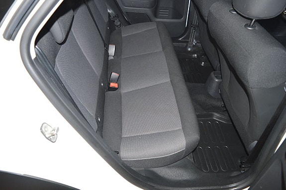 Citroen C4 Cactus 16 of 18