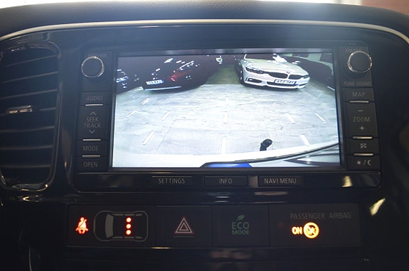 Mitsubishi Outlander 12 of 25