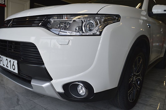 Mitsubishi Outlander 6 of 25