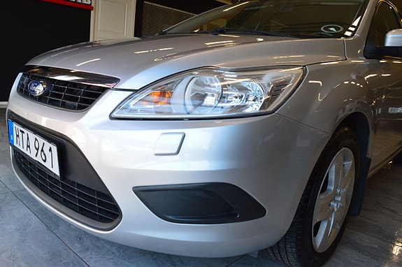 Ford Focus 5 of 19