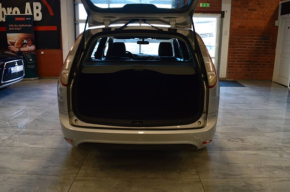 Ford Focus 13 of 19