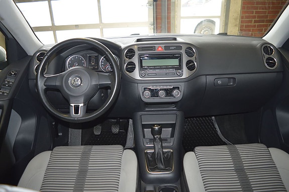 Volkswagen Tiguan 18 of 19