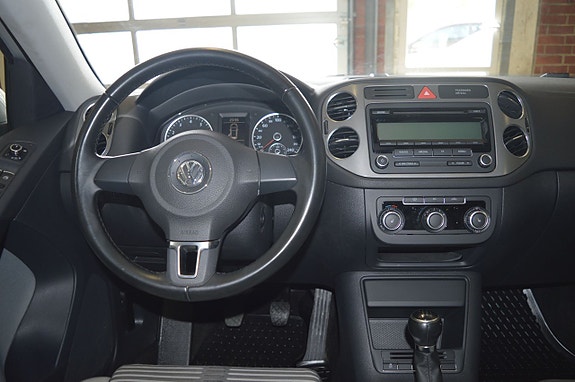 Volkswagen Tiguan 9 of 19