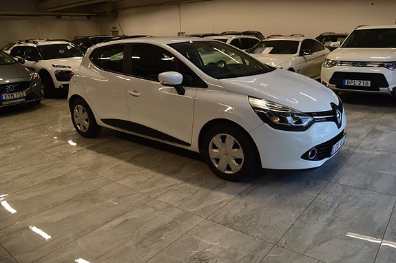 Renault Clio 2 of 19