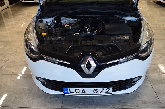 Renault Clio 11 of 19