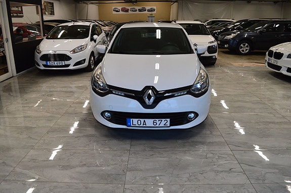 Renault Clio 10 of 19