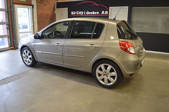 Renault Clio 4 of 19