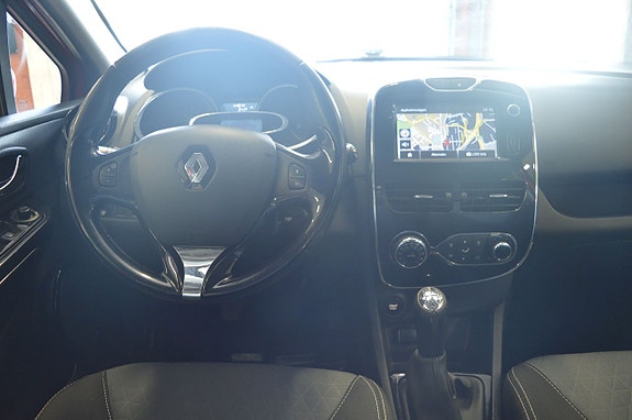 Renault Clio 9 of 20