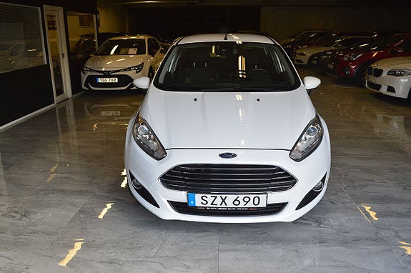 Ford Fiesta 12 of 21