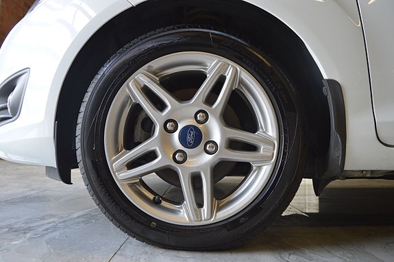 Ford Fiesta 7 of 21