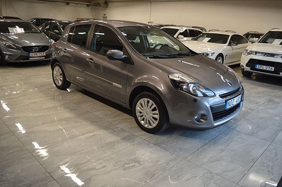 Renault Clio 2 of 19
