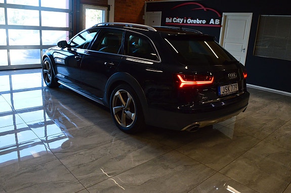 Audi A6 allroad 4 of 5