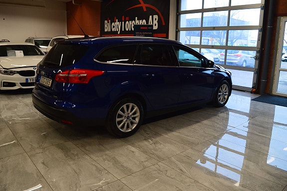 Ford Focus 5 of 21