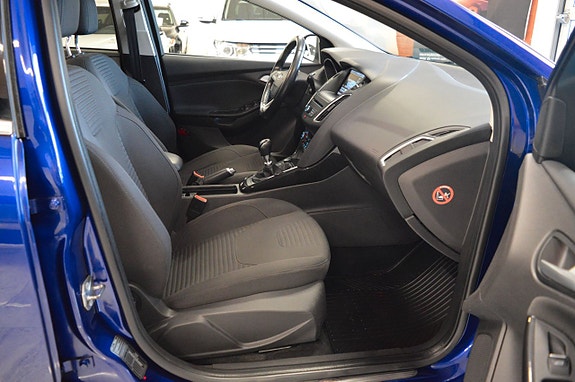 Ford Focus 17 of 21