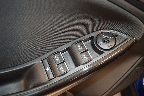 Ford Focus 11 of 21
