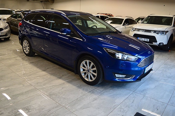 Ford Focus 2 of 21