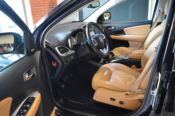 Fiat Freemont 16 of 20