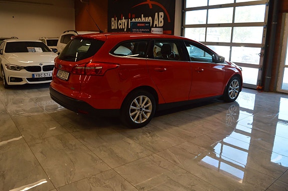Ford Focus 5 of 21