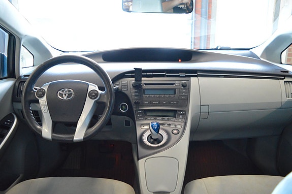 Toyota Prius 20 of 21