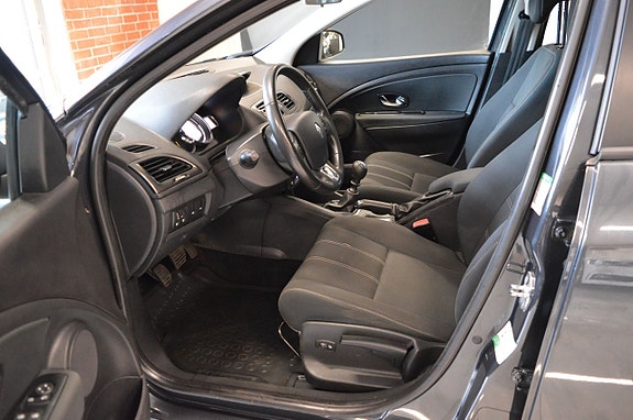 Renault Megane III 10 of 19