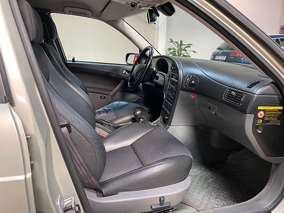 Saab 9-5 9 of 13