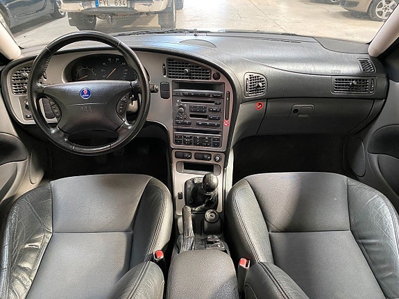 Saab 9-5 10 of 13