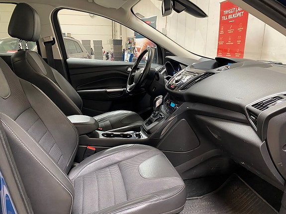 Ford Kuga 9 of 12