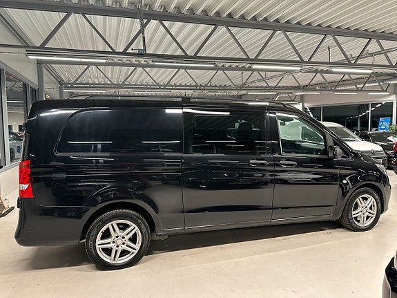 Mercedes-Benz Vito 119 8 of 28