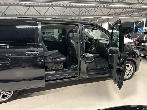 Mercedes-Benz Vito 119 11 of 28