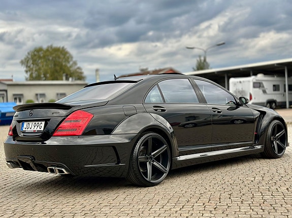 Mercedes-Benz S500 5 of 5