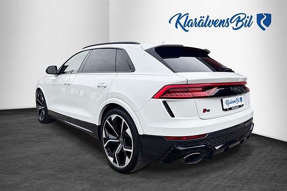 Audi RS Q8 3 of 5