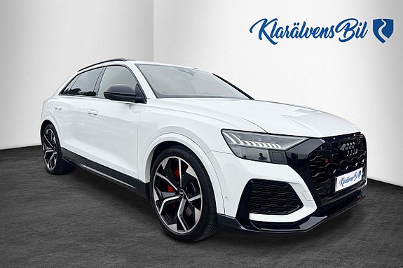 Audi RS Q8 4 of 5