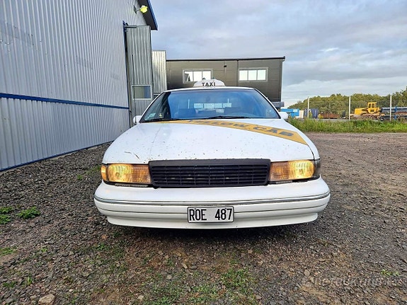 Chevrolet Caprice 3 of 22