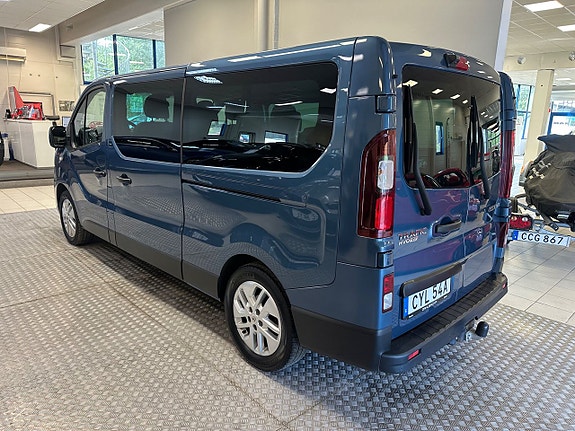 Renault Trafic 3 of 12