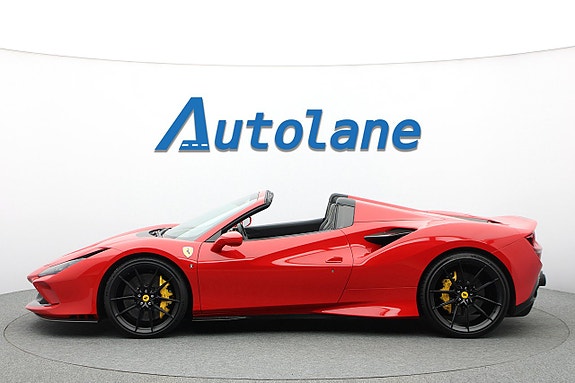 Ferrari F8 Tributo 7 of 30