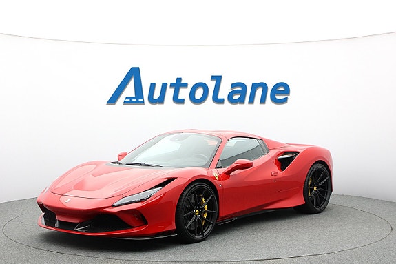 Ferrari F8 Tributo 6 of 30