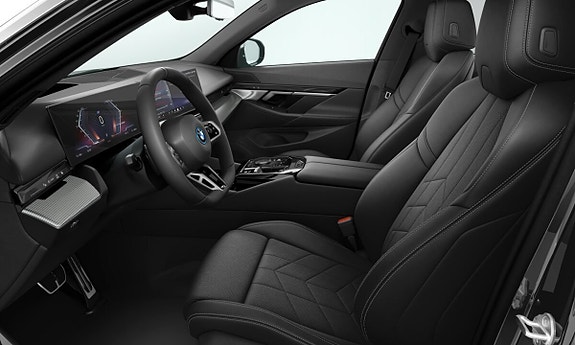BMW i5 3 of 3