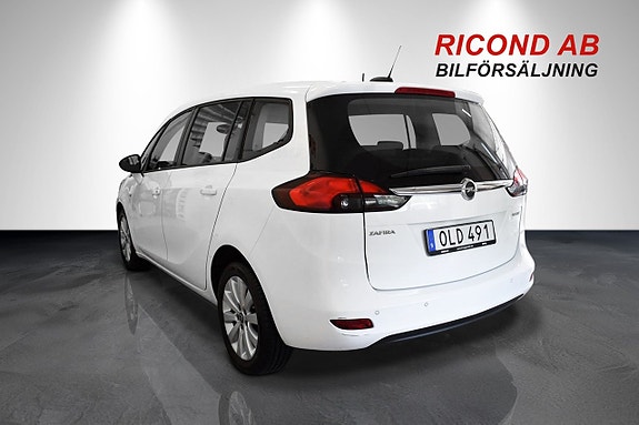 Opel Zafira Tourer 4 of 5