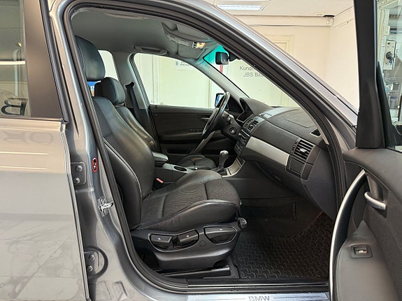 BMW X3 9 of 10