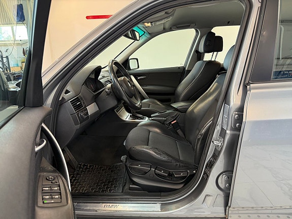 BMW X3 8 of 10