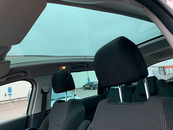 Peugeot 5008 12 of 12