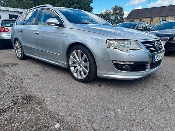 Volkswagen Passat 2 of 5