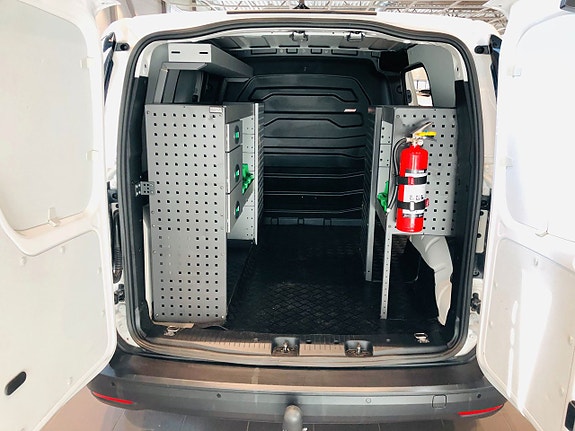 Volkswagen Caddy 8 of 8