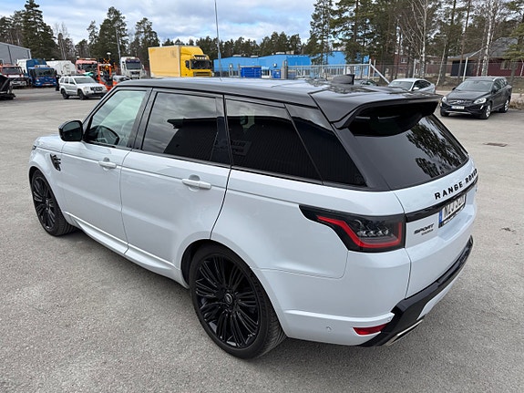 Land Rover Range Rover Sport 30 of 30