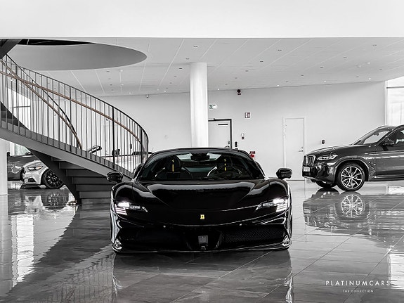 Ferrari SF90 Spider 4 of 5