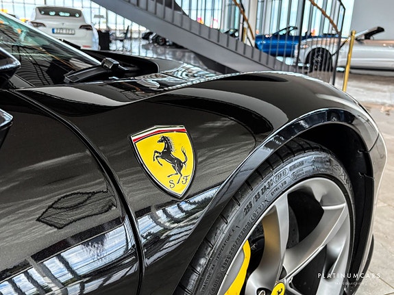 Ferrari SF90 Spider 19 of 23