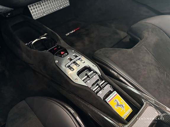 Ferrari SF90 Spider 14 of 23