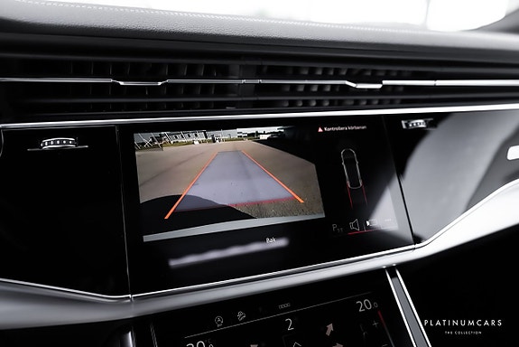 Audi SQ8 9 of 20