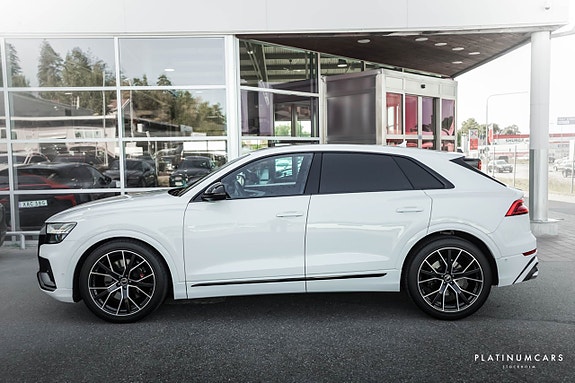 Audi SQ8 17 of 20
